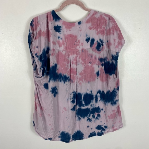 Torrid Tie Dye Button Down Blouse Size 1X - Picture 5 of 5